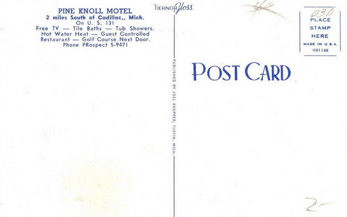 Pine Knoll Motel (Pioneer Motel, Pioneer Apartments) - Old Postcard Photo